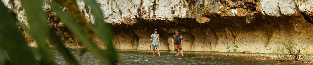 HIKING & CAMPING